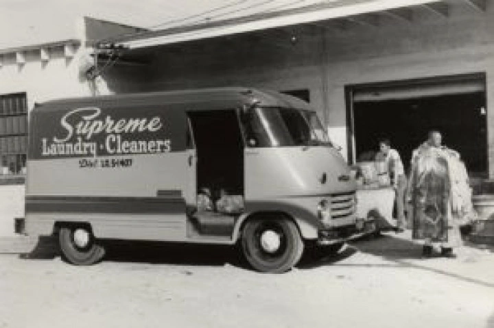 vintage_supreme